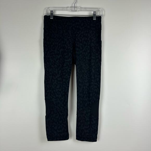 Lululemon Pace Rival Crop 22" Formation Camo Deep Coal Yoga Walking Womens Sz 6 - Picture 3 of 11